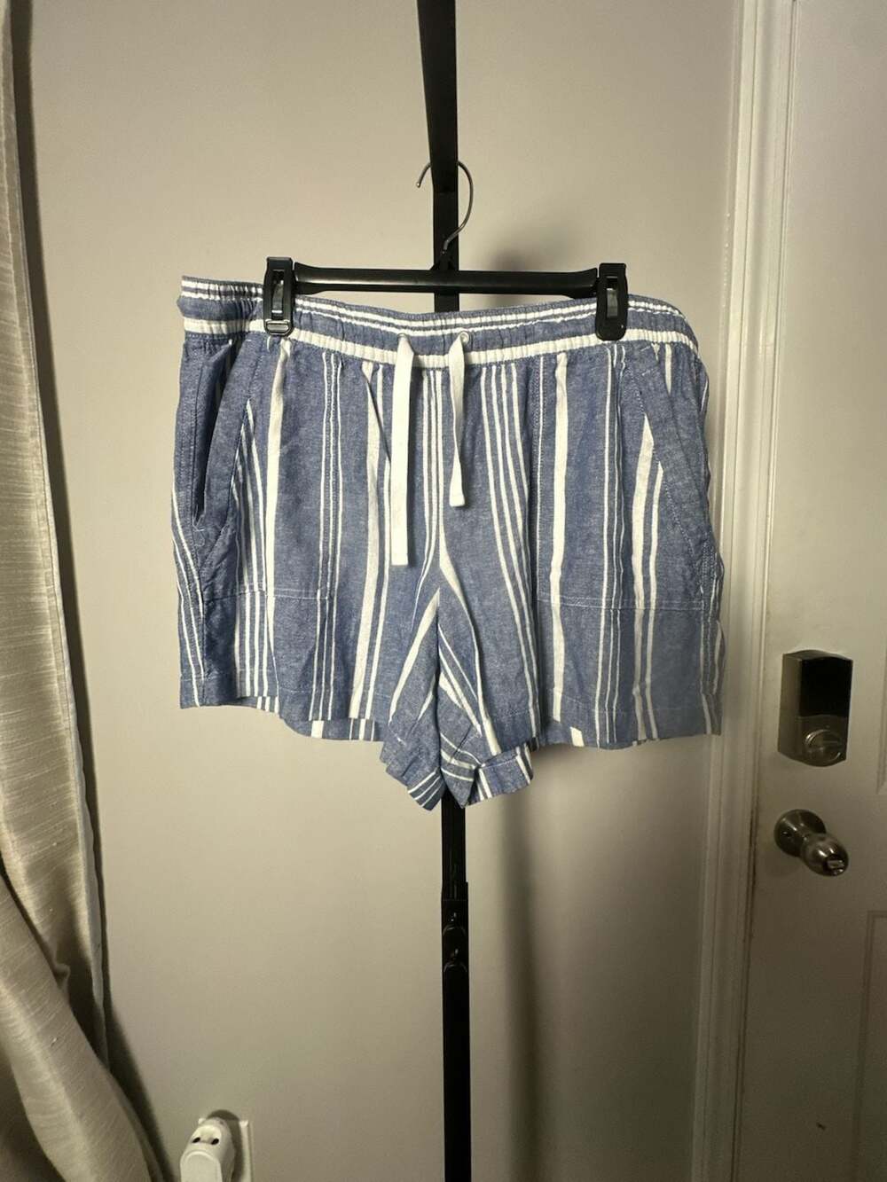 Nautica Women's Linen Blend Striped Pull-On Shorts with Drawstring#932